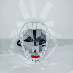 Mirror girl Mask with red Lips