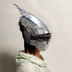 Mirror saucerman mask