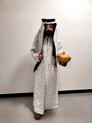Mirror Arab / Mirror Qataris
